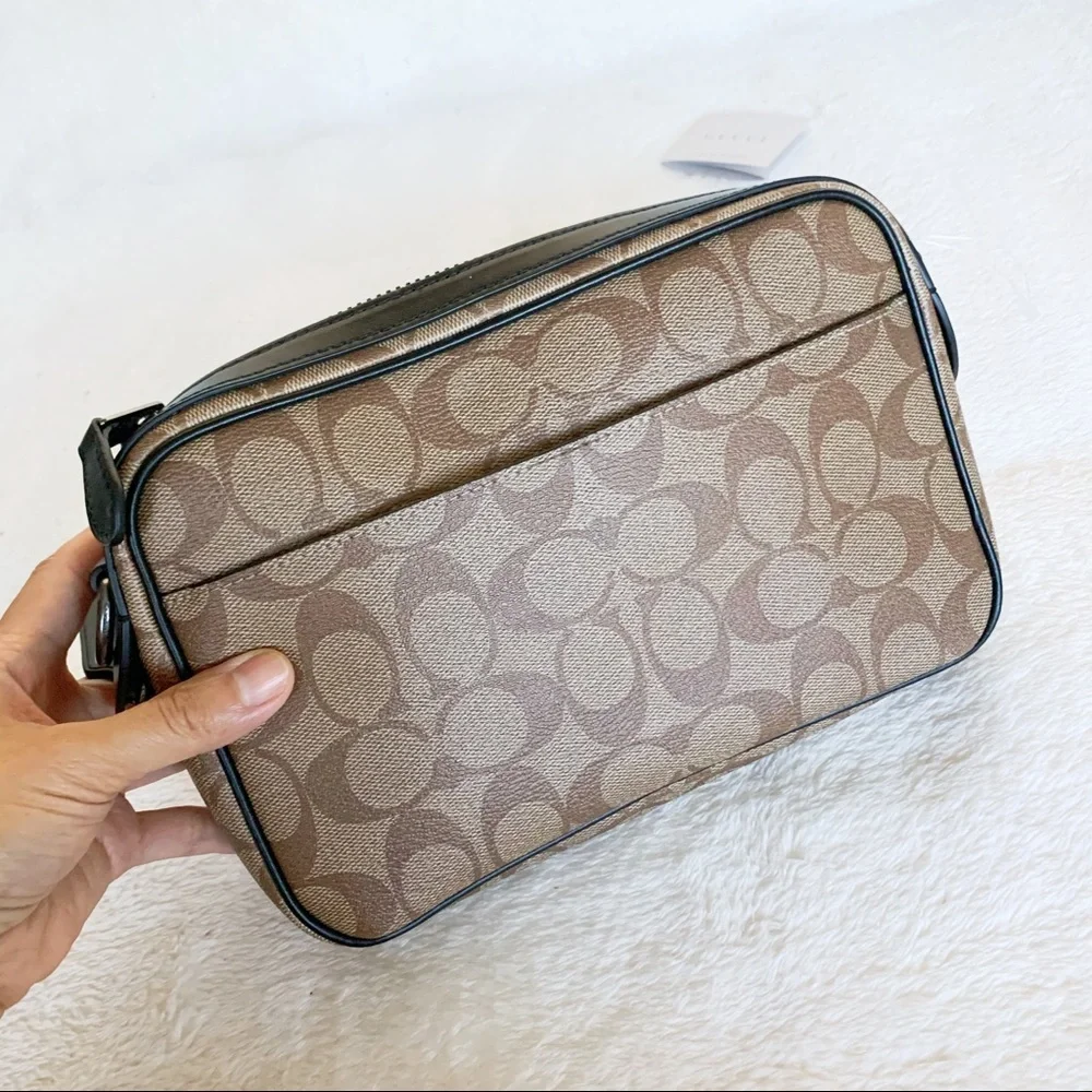 NWT Authentic Coach Unisex Signature Xbody Camera Bag